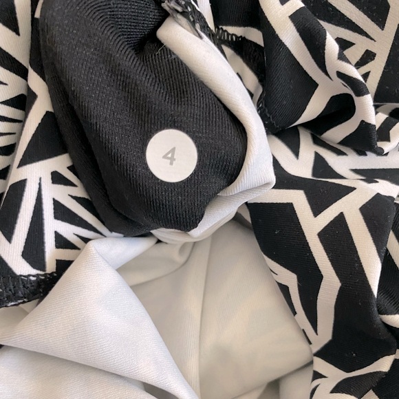 LULULEMON Leggings/ High Times HR Geometric Floral/4 - Picture 5 of 5